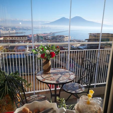 Suite Estasi Naples Luaran gambar