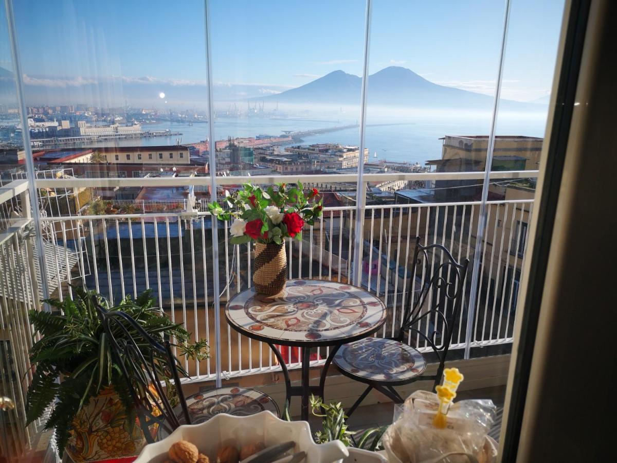 Suite Estasi Naples Luaran gambar